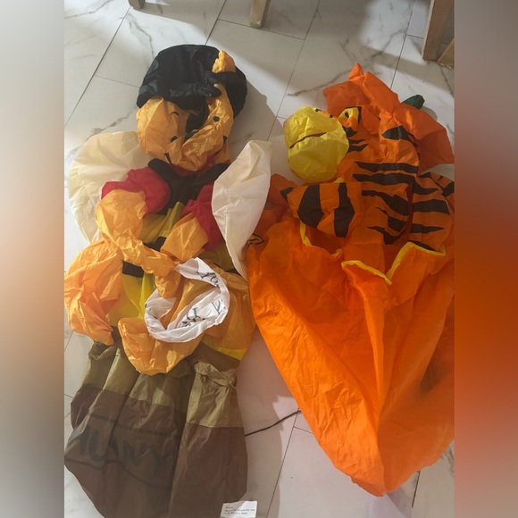 Rare set Of Halloween Winnie The Pooh And Tiger Inflatables - Picture 2 of 4